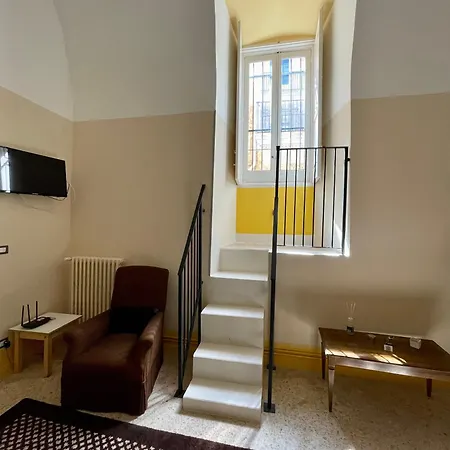 4 Balconi Rooms- Dimora Arditi Bed & Breakfast *