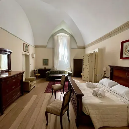 Bed & Breakfast 4 Balconi Rooms- Dimora Arditi Lecce