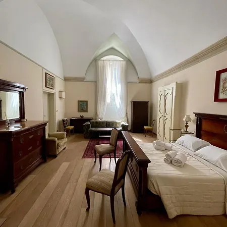 4 Balconi Rooms- Dimora Arditi Bed & Breakfast Lecce