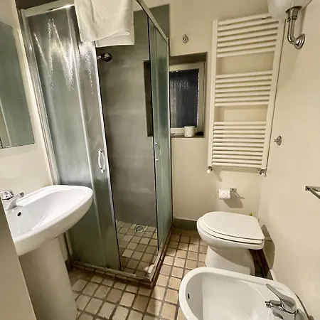 4 Balconi Rooms- Dimora Arditi Couette-café Lecce