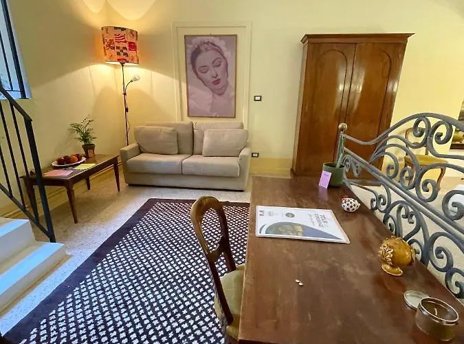 4 Balconi Rooms- Dimora Arditi