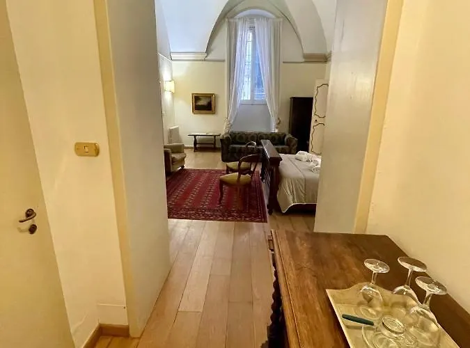 4 Balconi Rooms- Dimora Arditi 3* Lecce