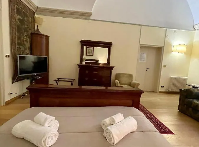 Bed & Breakfast 4 Balconi Rooms- Dimora Arditi 3*