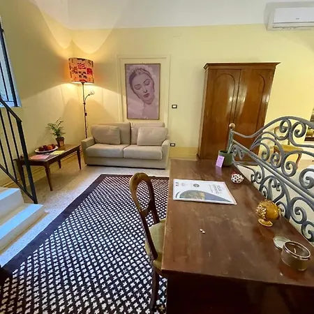 4 Balconi Rooms- Dimora Arditi