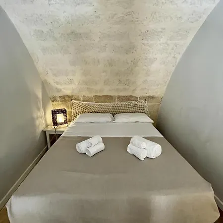 4 Balconi Rooms- Dimora Arditi 3*